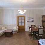 公寓 雷萨镇旁公寓