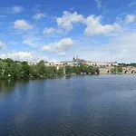 Near Lesser Town Апартаменты *