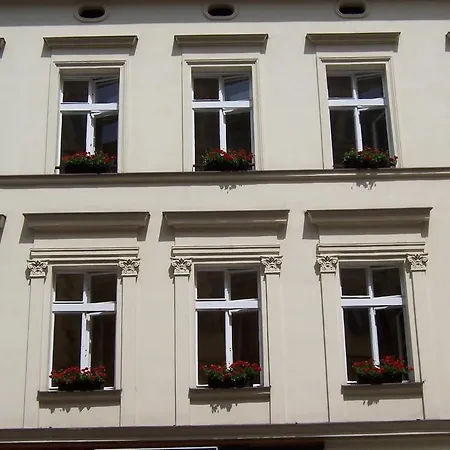 Apartament Near Lesser Town *