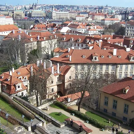 Апартаменты Near Lesser Town Прага