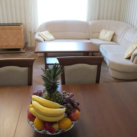 Apartament Near Lesser Town *