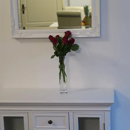 Apartament Near Lesser Town *