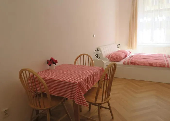 Apartment Near Lesser Town