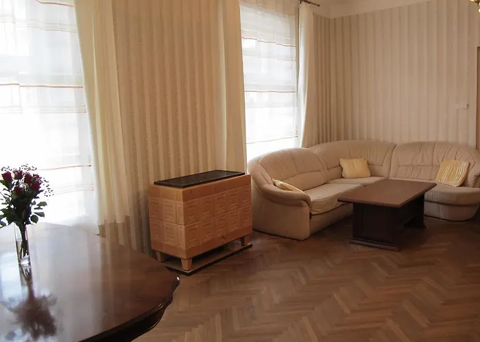Apartment Near Lesser Town Prag