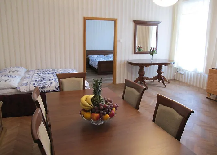 Apartment Near Lesser Town Prag